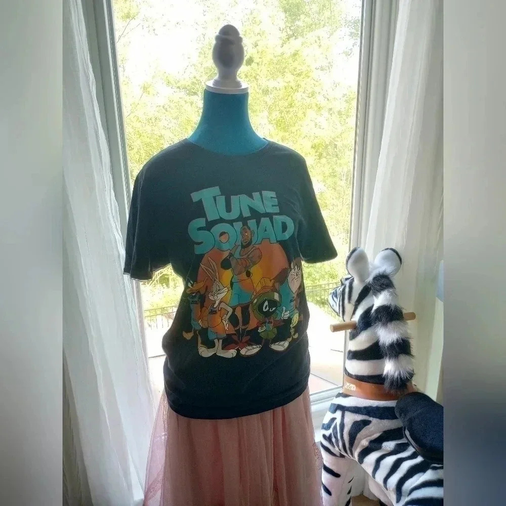 Tune squad bugs Bunny Looney tunes vintage style t-shirt shirt medium men's